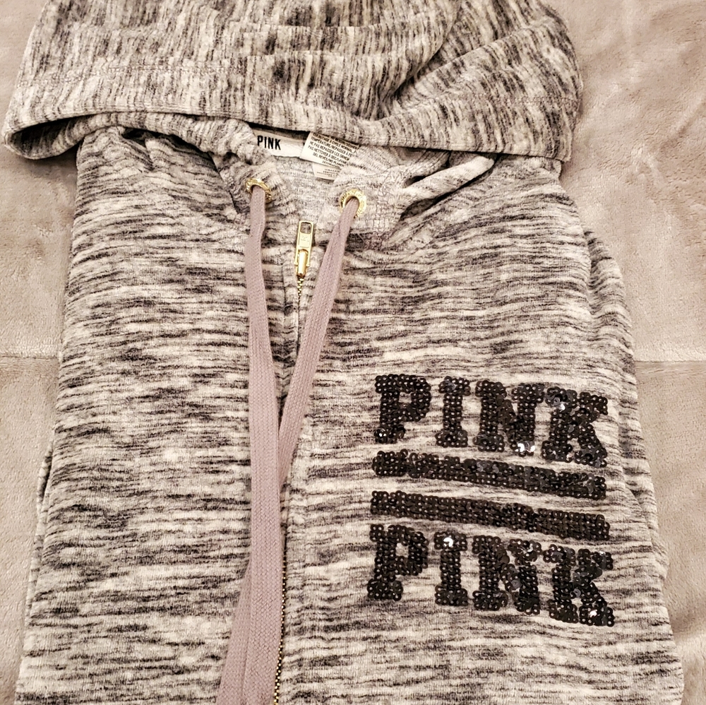 Vs Pink Women's Hoodie. Velvet black n gray